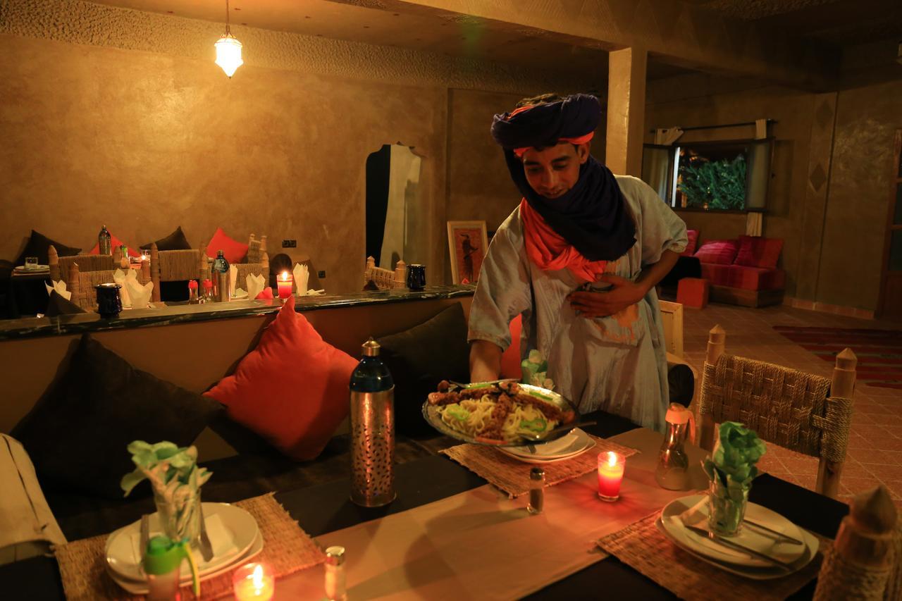L'Homme Du Desert A Мерзуга Экстерьер фото